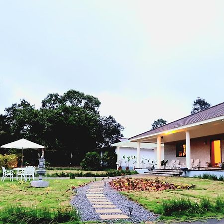 Villa Wodeyarmutt Tropical Luxury Living Sringeri Exterior foto