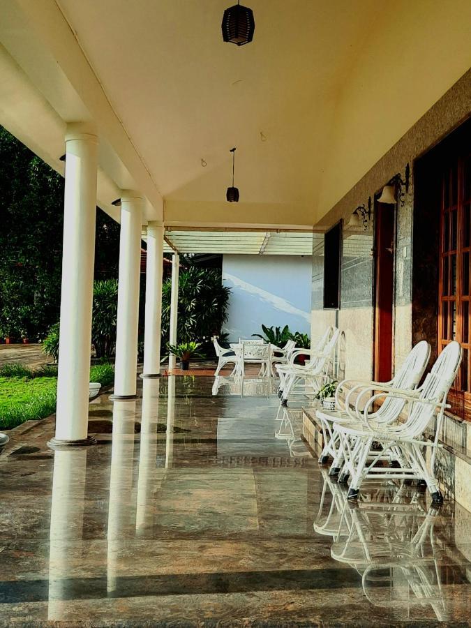 Villa Wodeyarmutt Tropical Luxury Living Sringeri Exterior foto