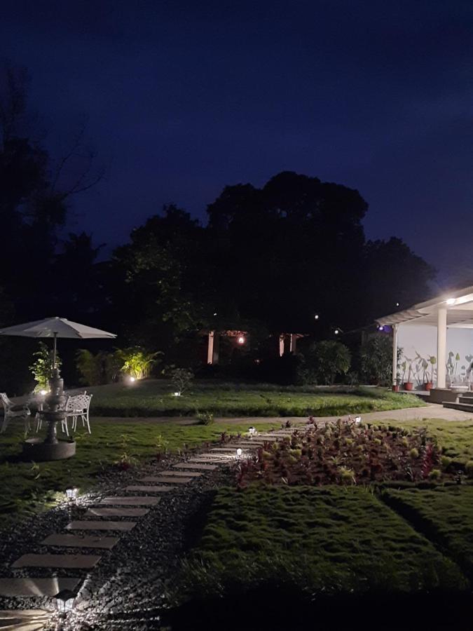 Villa Wodeyarmutt Tropical Luxury Living Sringeri Exterior foto