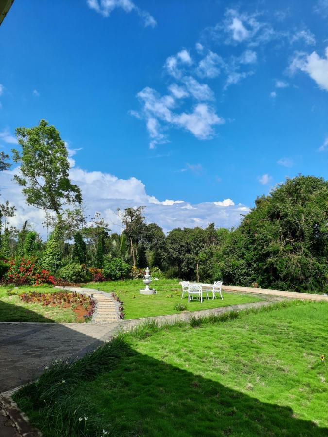 Villa Wodeyarmutt Tropical Luxury Living Sringeri Exterior foto